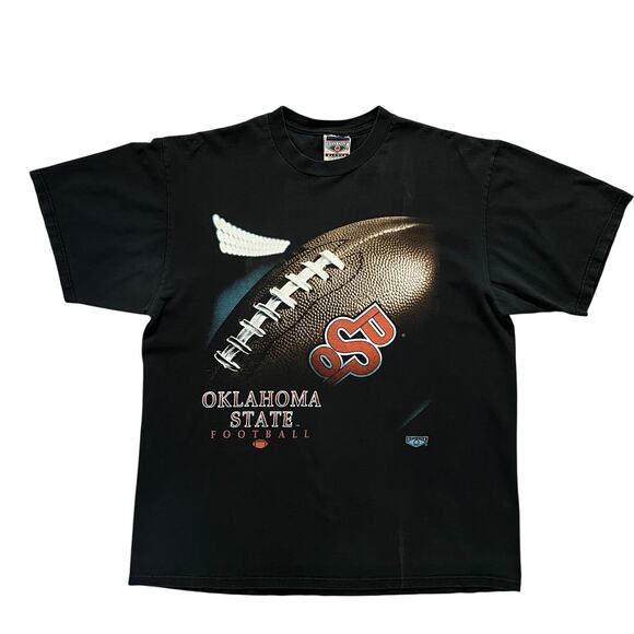 Vintage Red Oak Black T Shirt Oklahoma State Football NCAA Big 12 Size XL USA - Picture 1 of 8